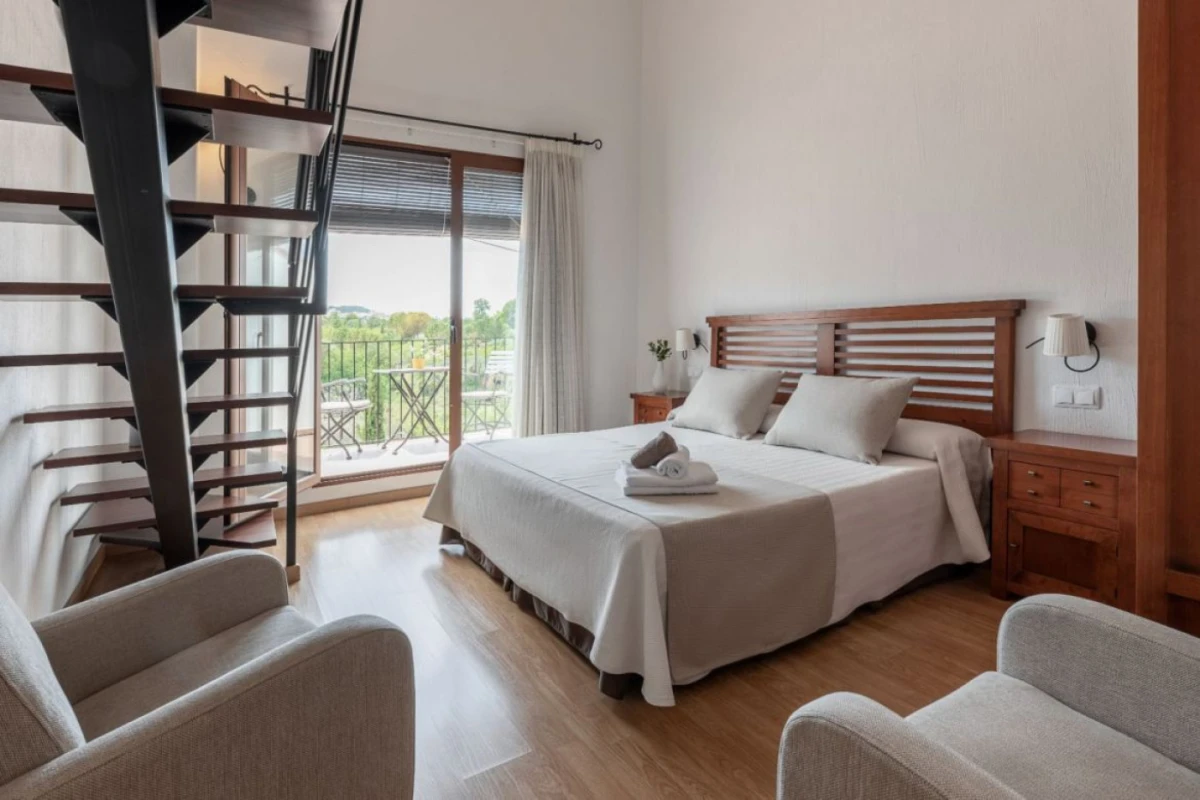 `Imagen 0 de Escapada con Botella de Vino