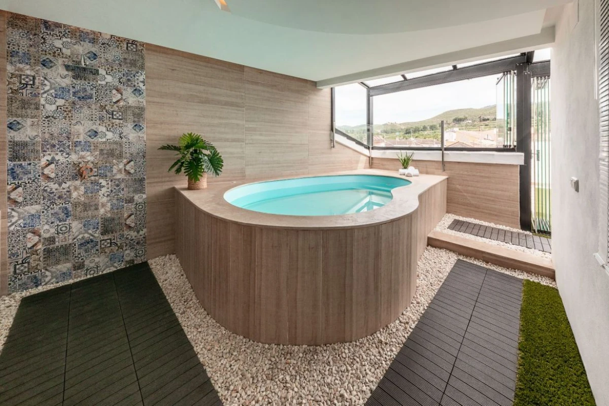 `Imagen 0 de Escapada con Masaje