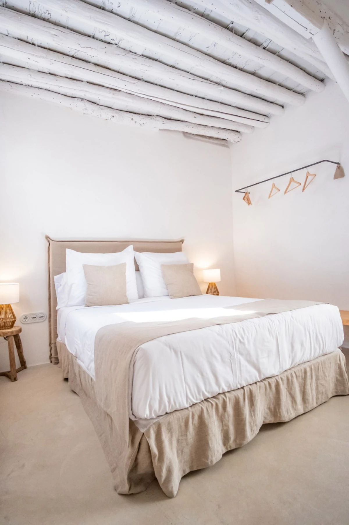 `Imagen 0 de Escapada romántica con vino