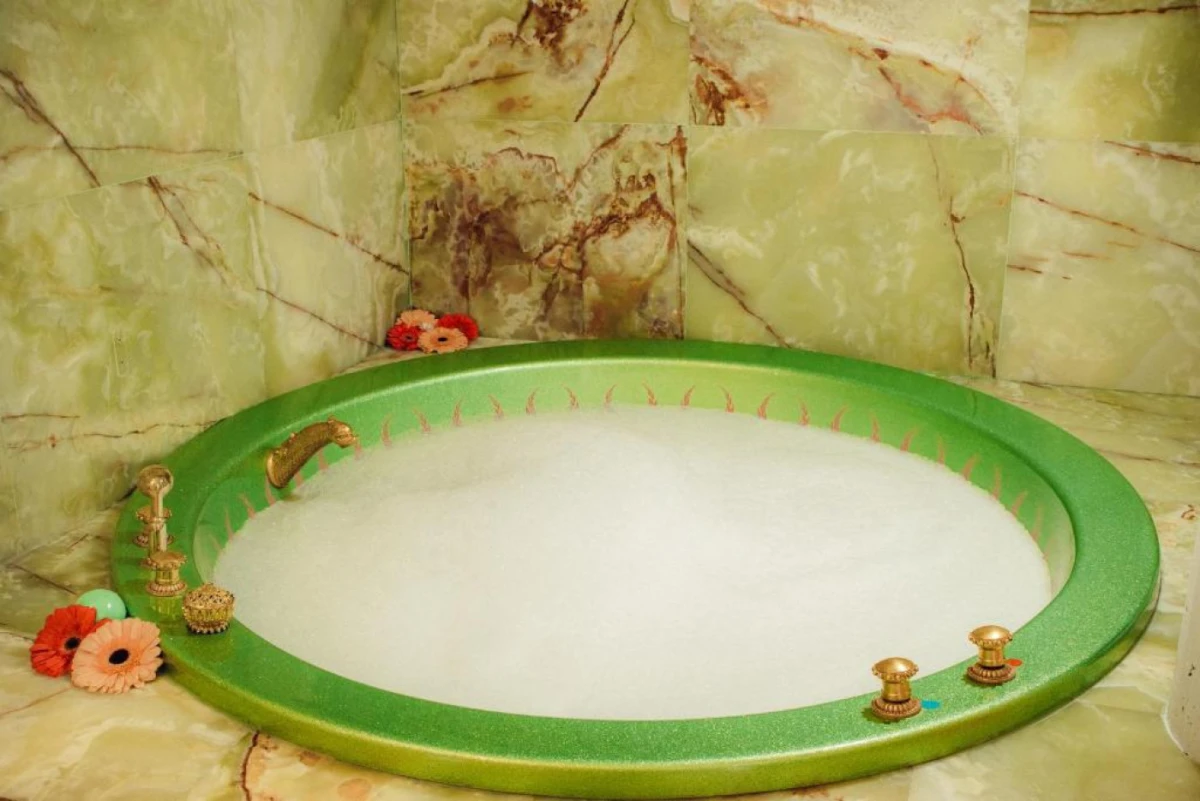 `Imagen 0 de Escapada con desayuno y Masaje