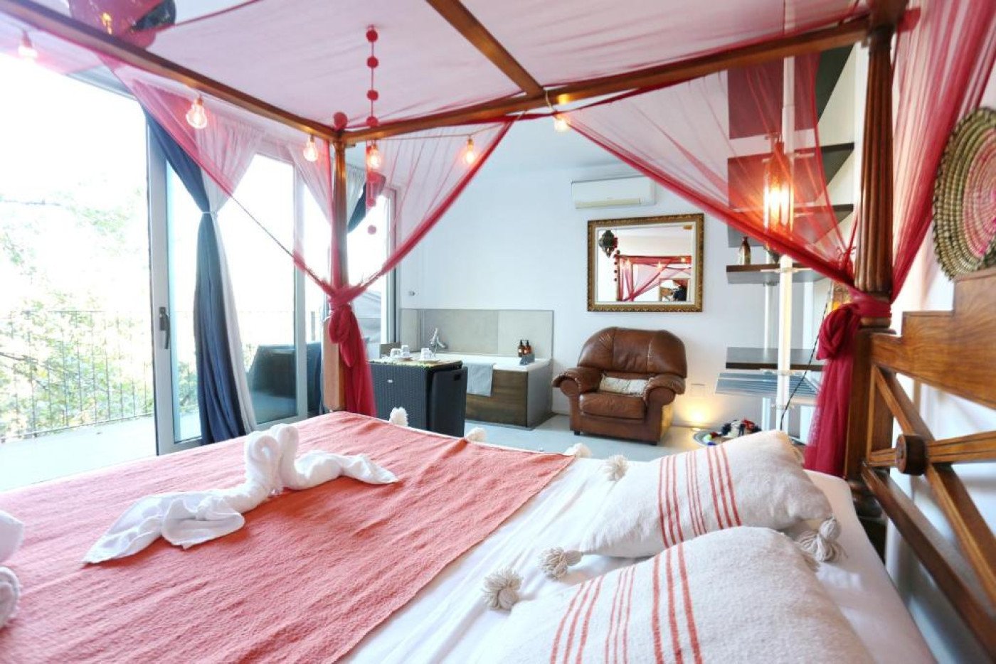 Imagen 22 de Les Suites
