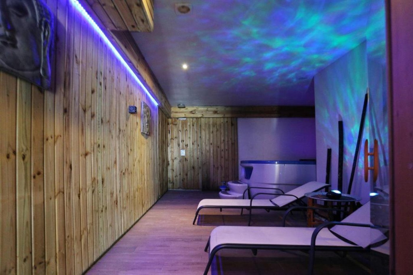 Imagen 34 de Les Suites