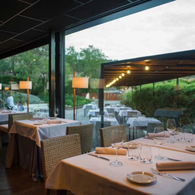 Imagen del nomobox ESCAPADA PREMIUM CON CENA