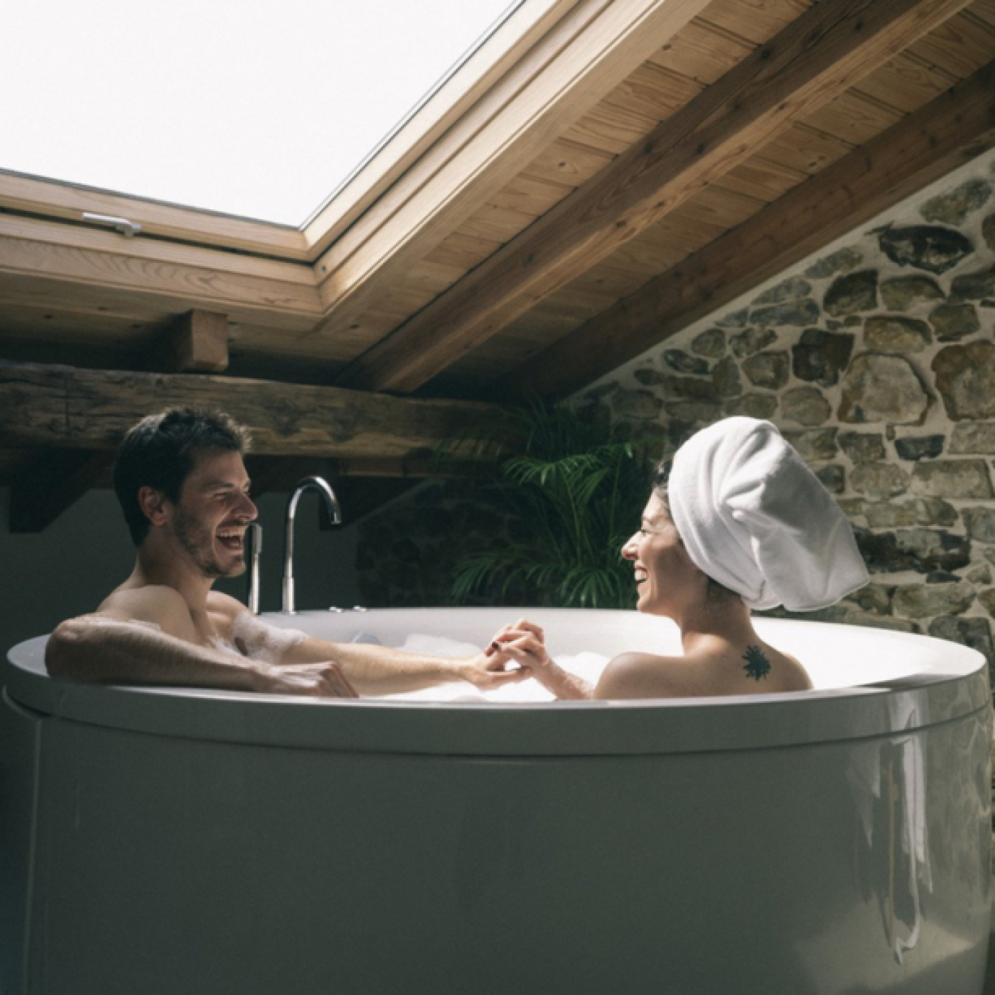 Imagen del bono regalo ESCAPADA ROMÁNTICA