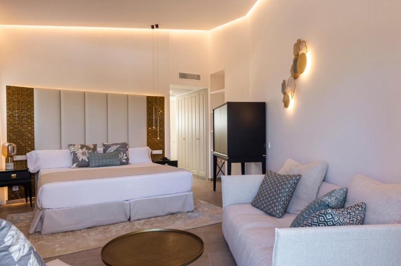 Imagen de la habitación Elegance Superior con Bañera y vistas al mar