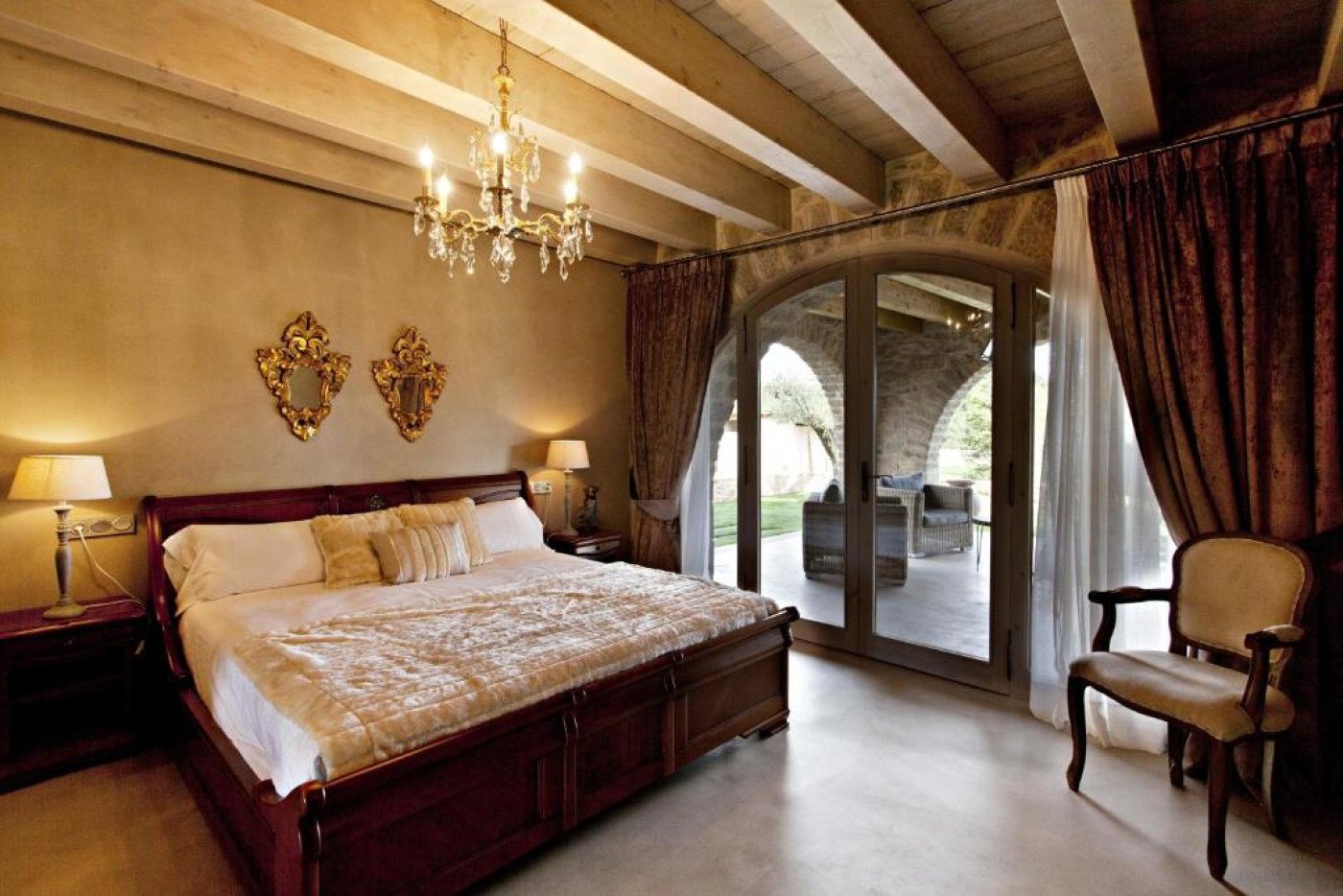 Imagen de la habitación JUNIOR SUITE CON CHIMENEA