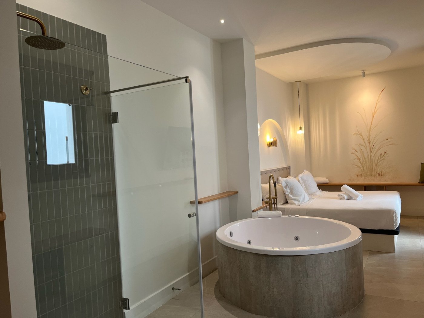 Imagen de la habitación Habitación con Jacuzzi para 4 personas🛁