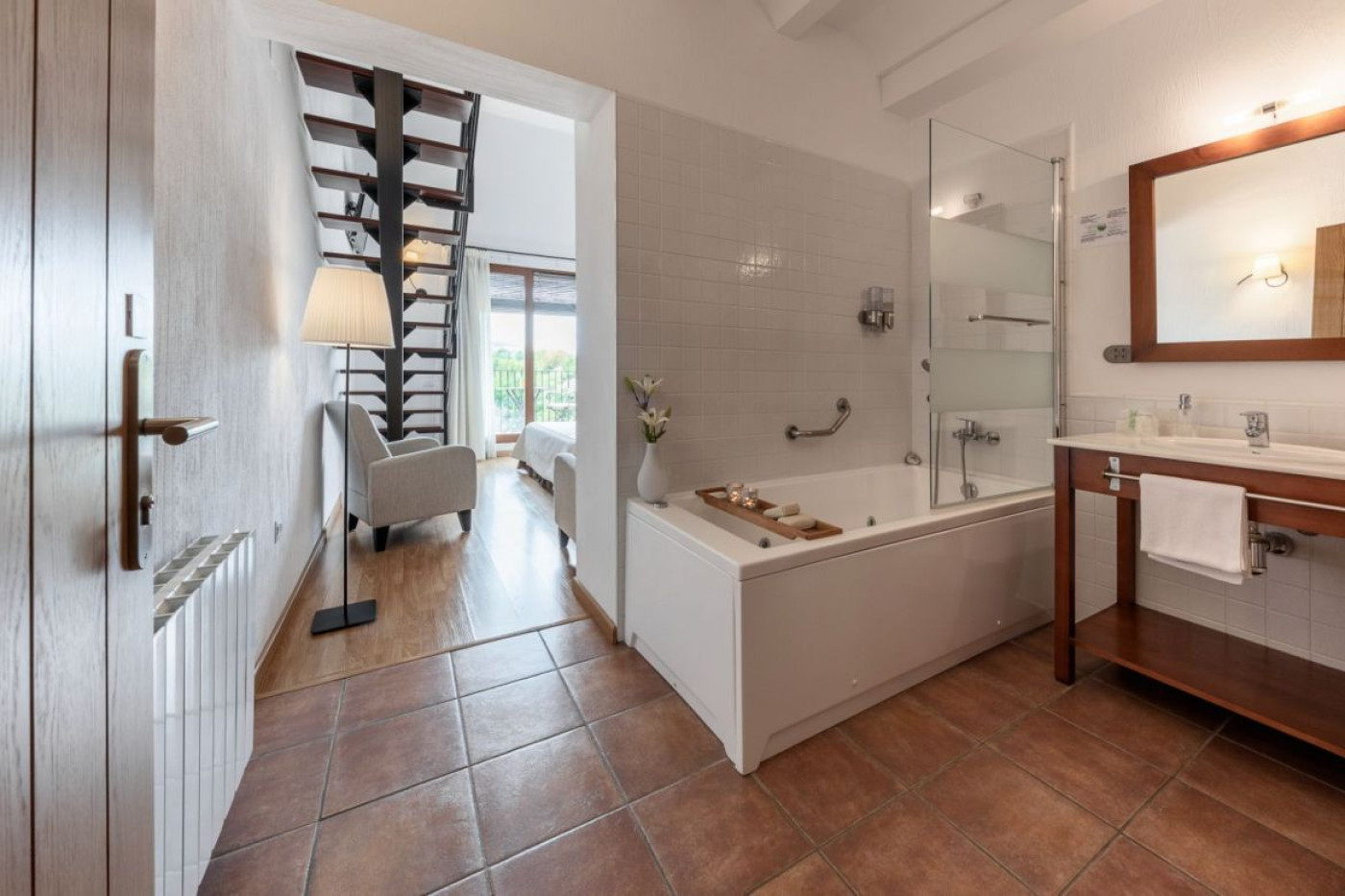 Imagen de la habitación MALVA-Doble Junior Suite - CON BAÑERA DE HIDROMASAJE