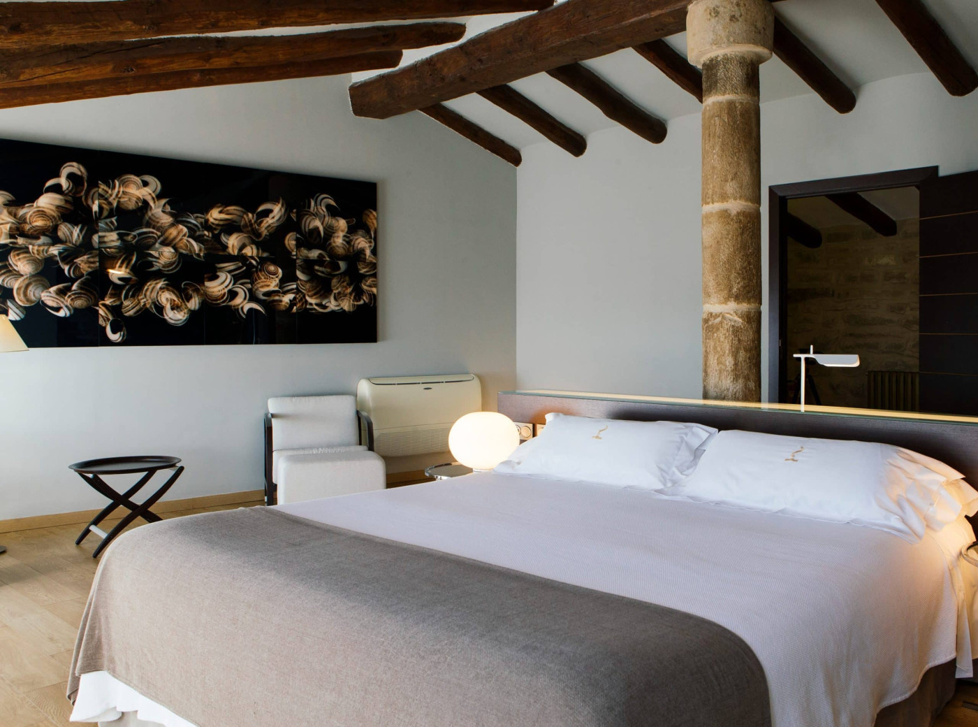 Imagen de la habitación SUITE HOJIBLANCA